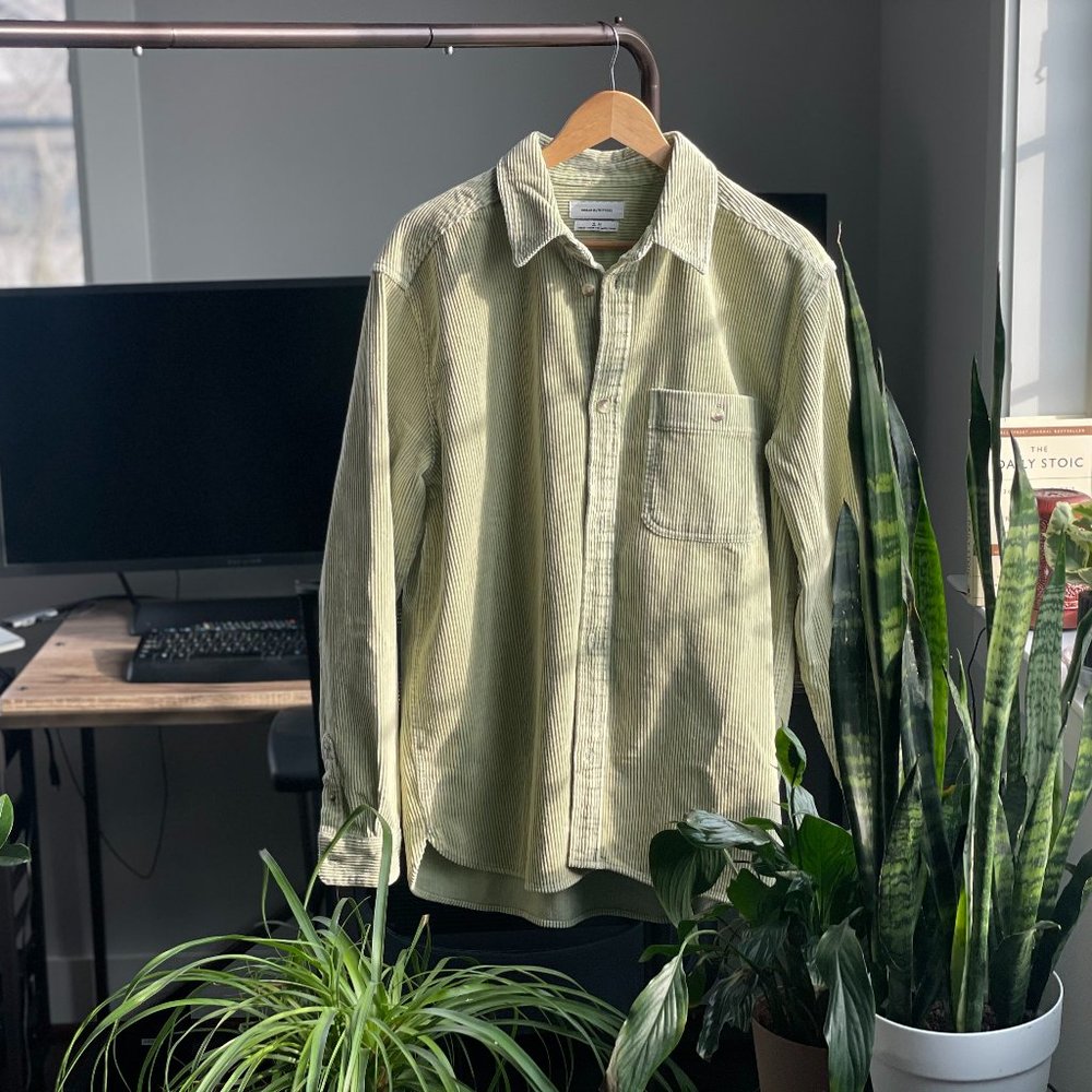 UO Big Corduroy Cotton Work Shirt (Olive)